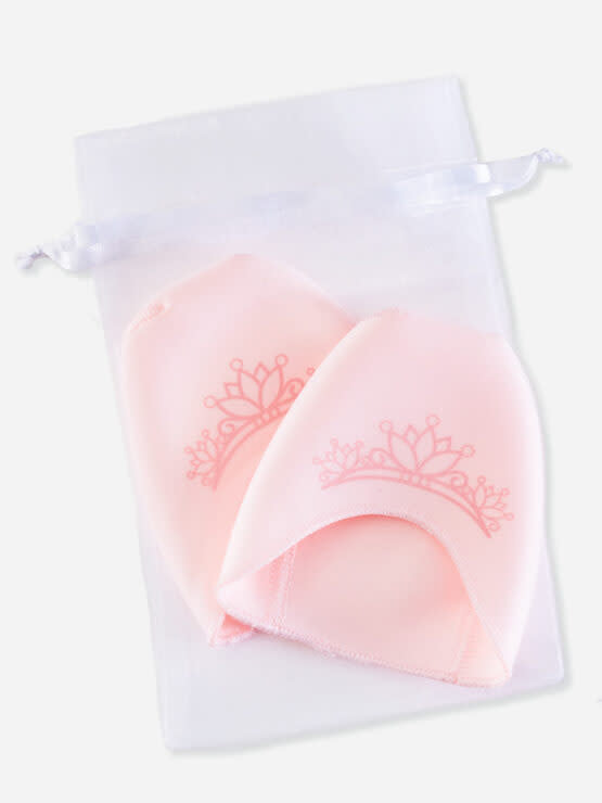 Pointe-Pockets-01-555x740